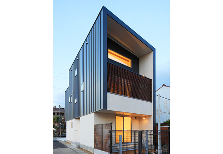 開口部を多く設けた側面から見る外観