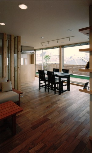 使い込む程アジが出るチークの無垢フローリング