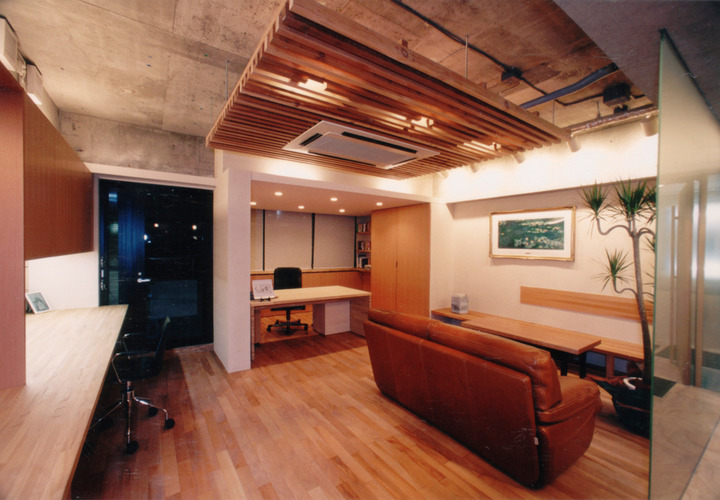 2階はオーナー用のオフィススペース