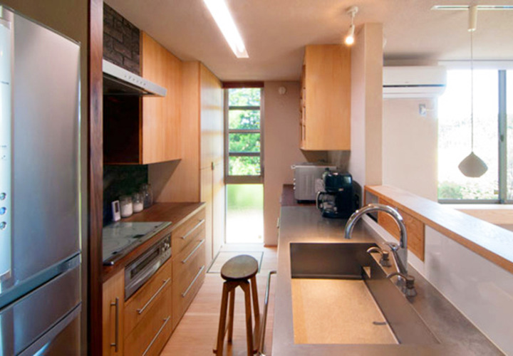 機能的で収納力のある使い勝手の良いキッチン