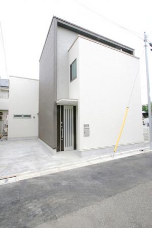 風景を切り取るオープンフレームハウス