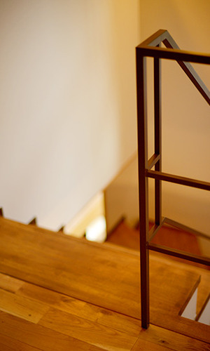 スチールの手すり