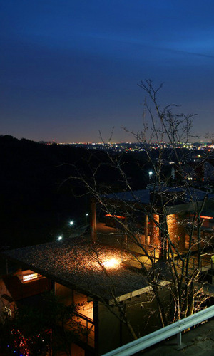外観（夜景）