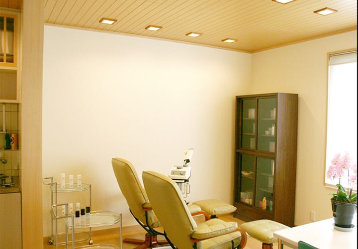 1Fはエステサロン、2Fを居室に（2）