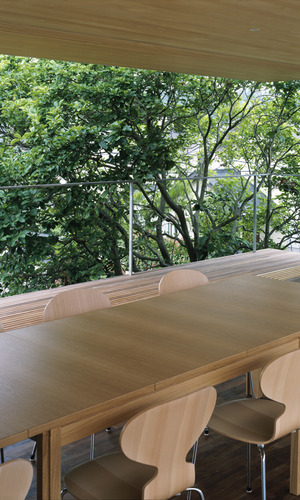 緑山の家　リビング