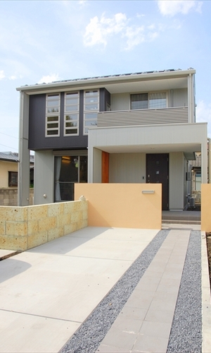 シンプルな外観