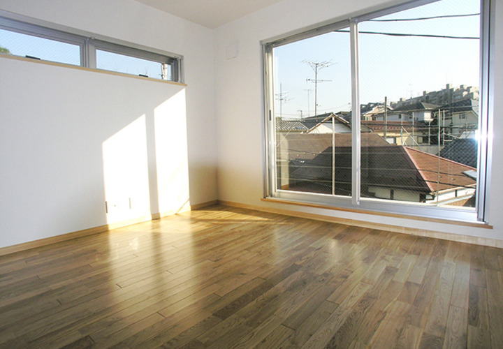 眺めのよい最上階の寝室