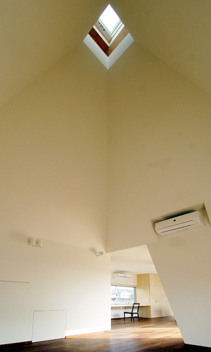 福岡・Ｘ：居間