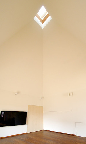 福岡・Ｘ：居間