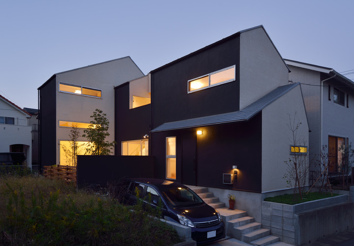 規則的なメリハリがより一層個性的な外観