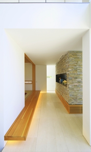 段差のある和室入り口