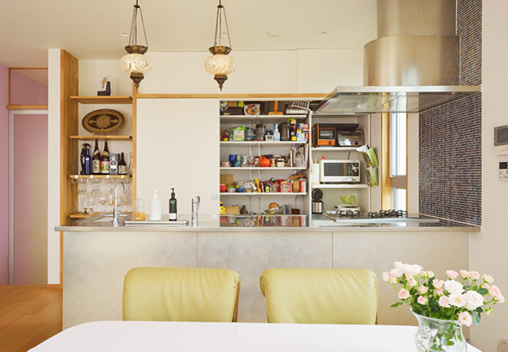見せる収納のこだわりのキッチン