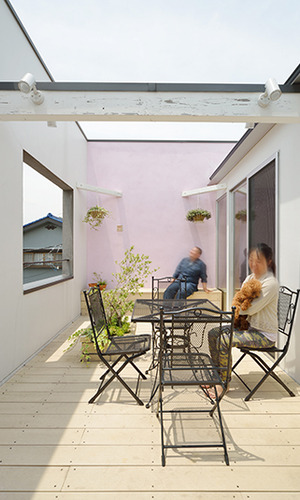 開放的なプライベートバルコニー