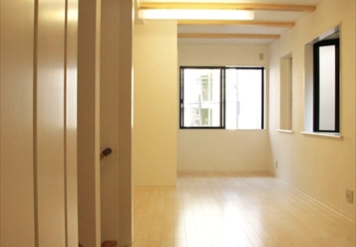 LD天井の梁型と採光床