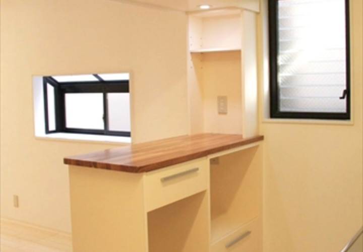 適度にLDと仕切るキッチンカウンター