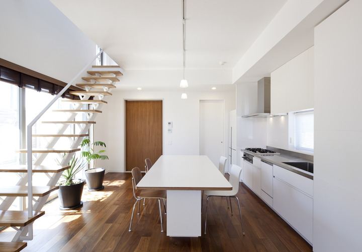 ダイニングが家の中心となる、家族団欒の場所となるダイニングキッチン