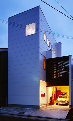 すっきりとしたモダンな外観