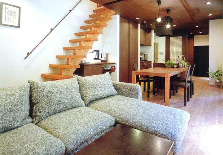 直線的に繋がるLDK