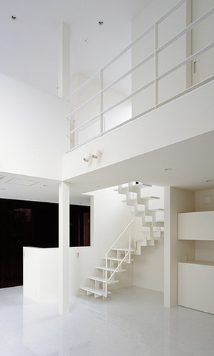 リビングと2階廊下が繋がる空間