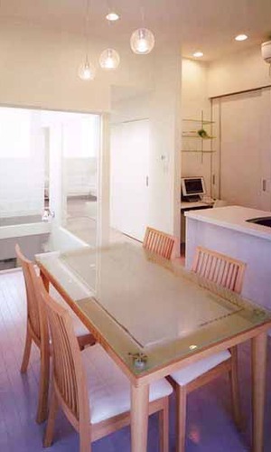 ナチュラルな雰囲気のダイニング