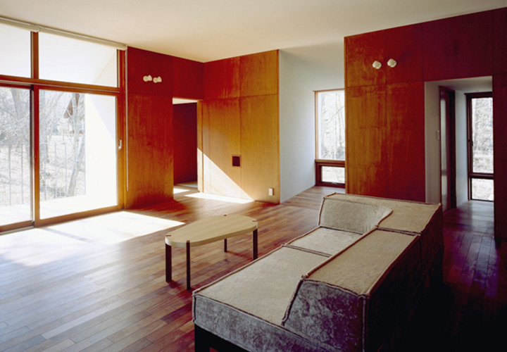 色んな方向の風景を眺められるリビング2