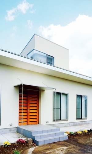 緑あふれる自然と暮らす家