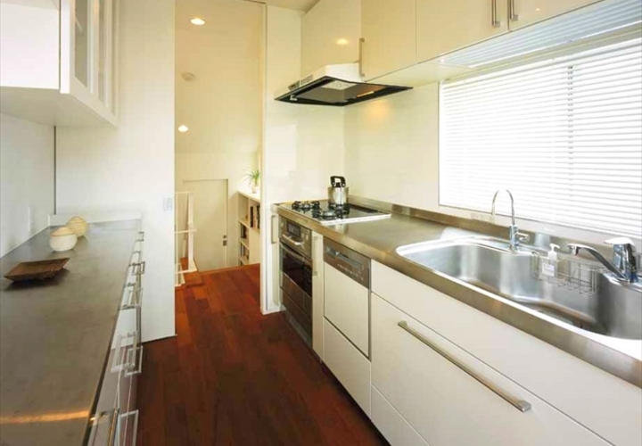 収納力抜群で使い勝手の良いキッチン