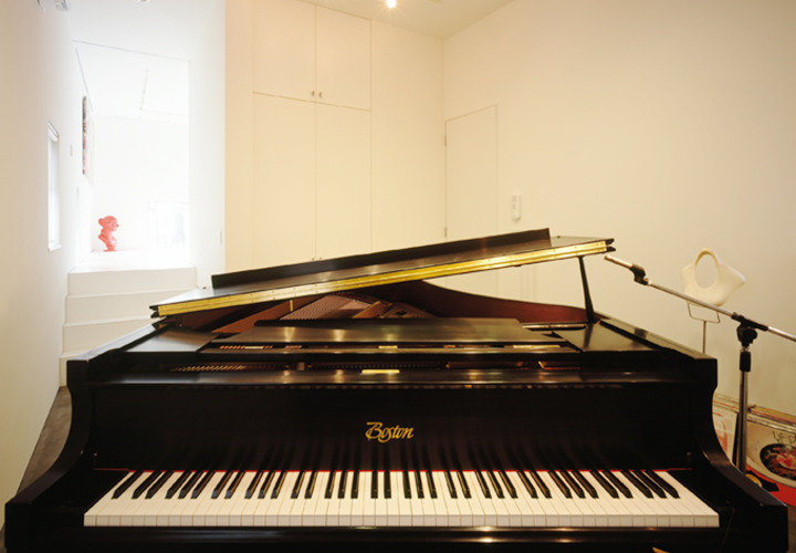 音楽を愉しむピアノ室