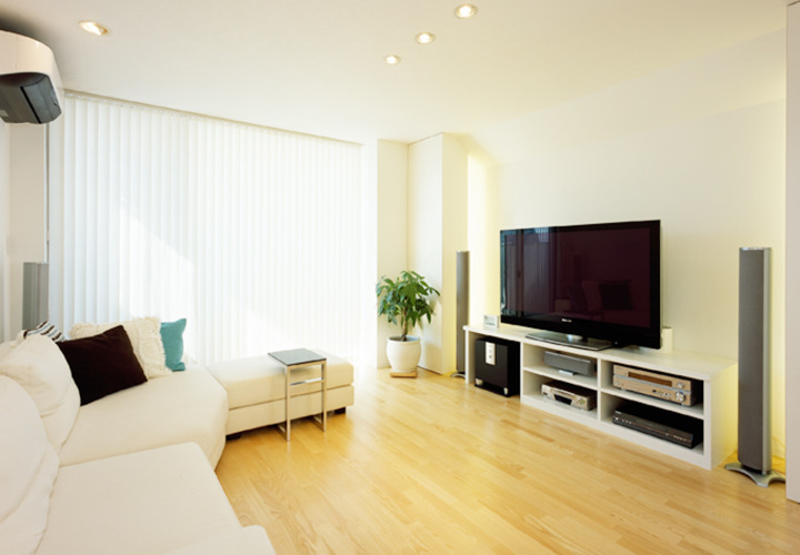 広がりを感じる２階リビング