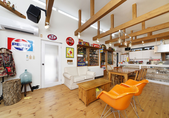 趣味を贅沢に盛り込んだ、ホビールームを兼ねたLDK