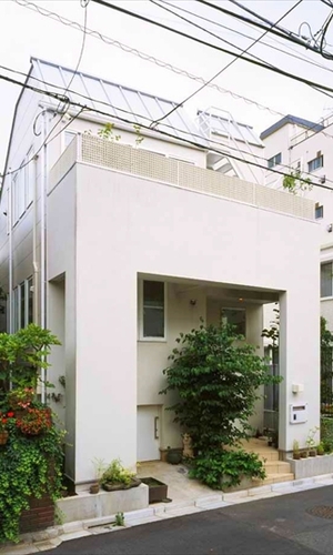 敷地を最大限に活用した外観