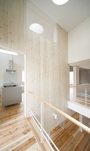 玄関上部ブリッジ