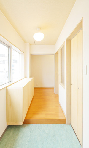 2F 住居部　玄関