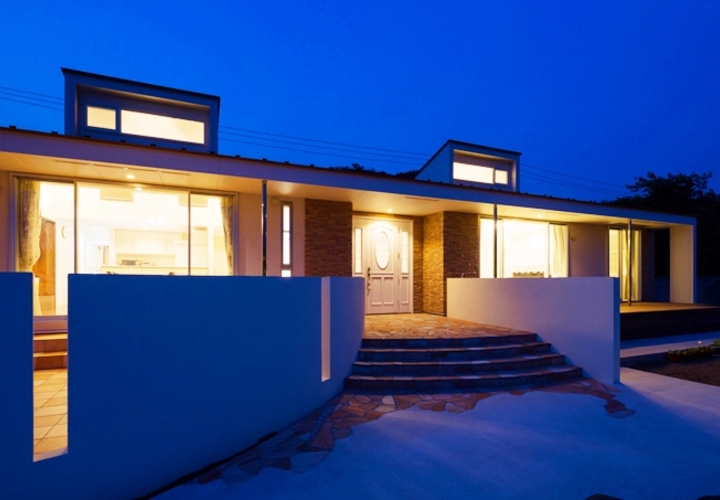 アプローチ夕景