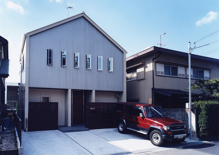 カジュアルなローコスト住宅