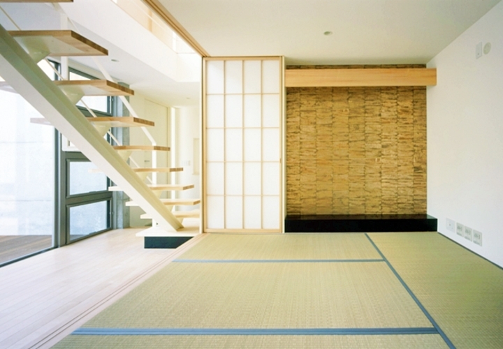 障子の開閉でつながりが自由自在の和室