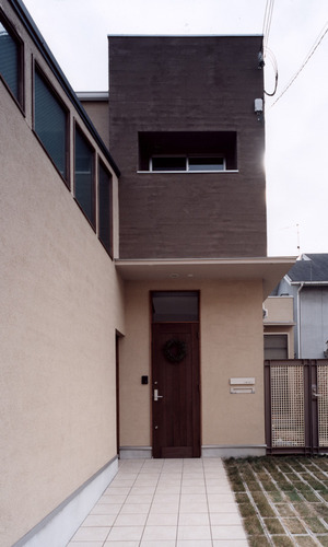 病院とは思えない、友人宅を尋ねるような落ち着いたクリニック