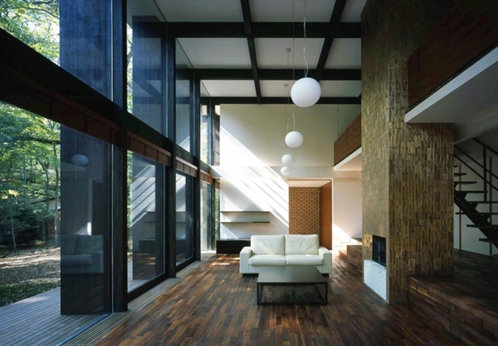 大開口で開放感のあるリビング