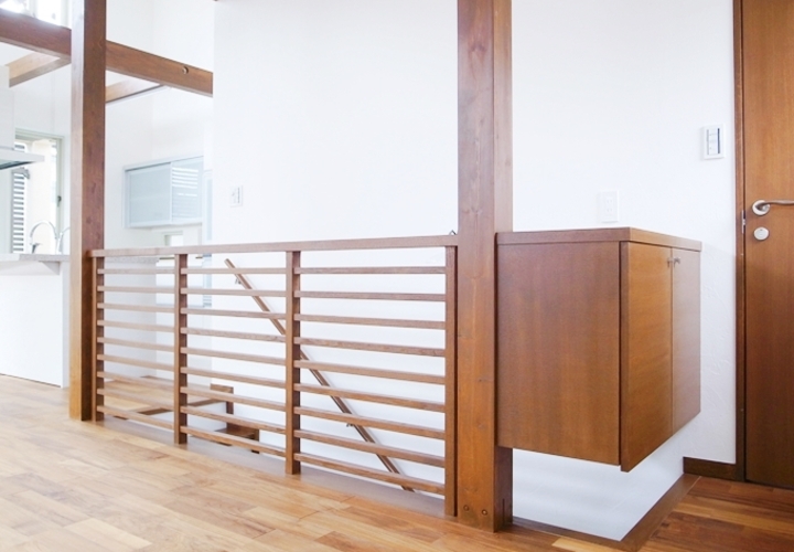 部屋の雰囲気に合わせた収納家具