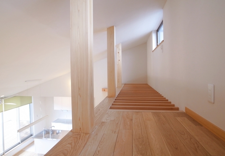 リビング上部にはキャットウォーク