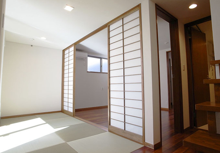 オープンな和室スペース