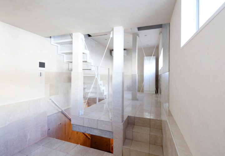 狭小住宅を広く見せるスキップフロア