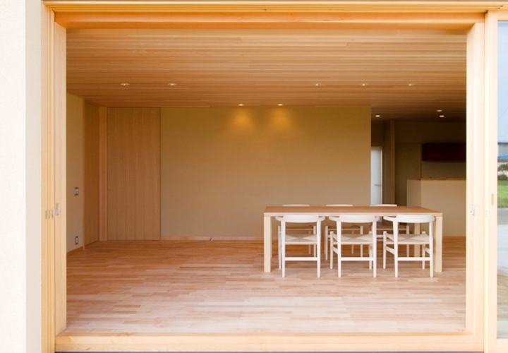 東海の家　リビング２