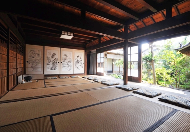 座敷