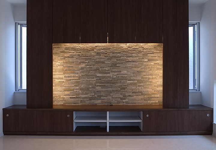 2階リビングのテレビボードb