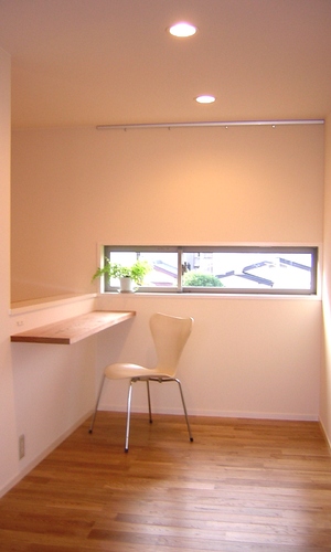 建築主の趣味の読書をする専用のスペースです。