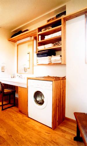 作り付けの洗面台