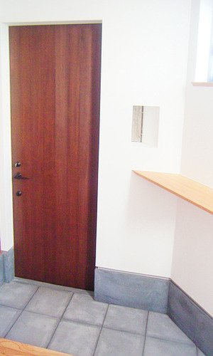 シンプルな玄関