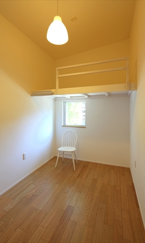 重宝するロフトのある空間