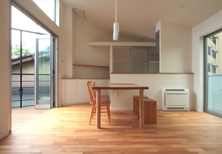 開放感のある明るダイニング